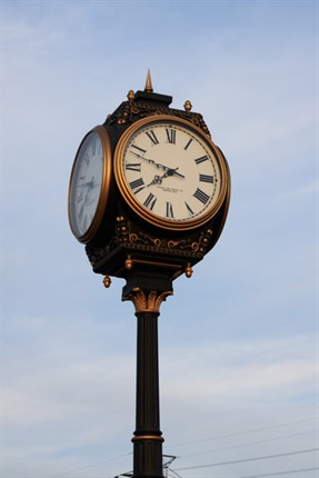 Hampton Roads Crossing Clock
